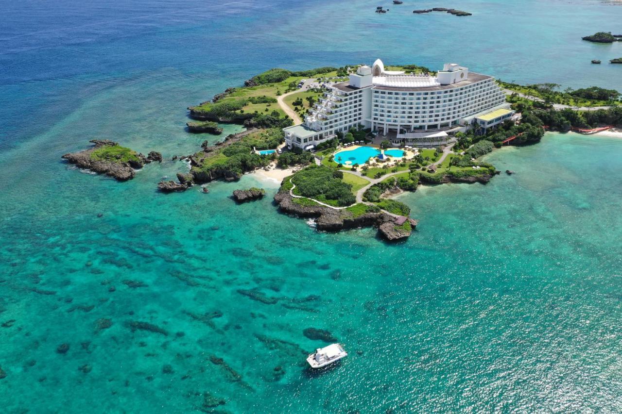 Ana Intercontinental Manza Beach Resort By Ihg Онна Экстерьер фото