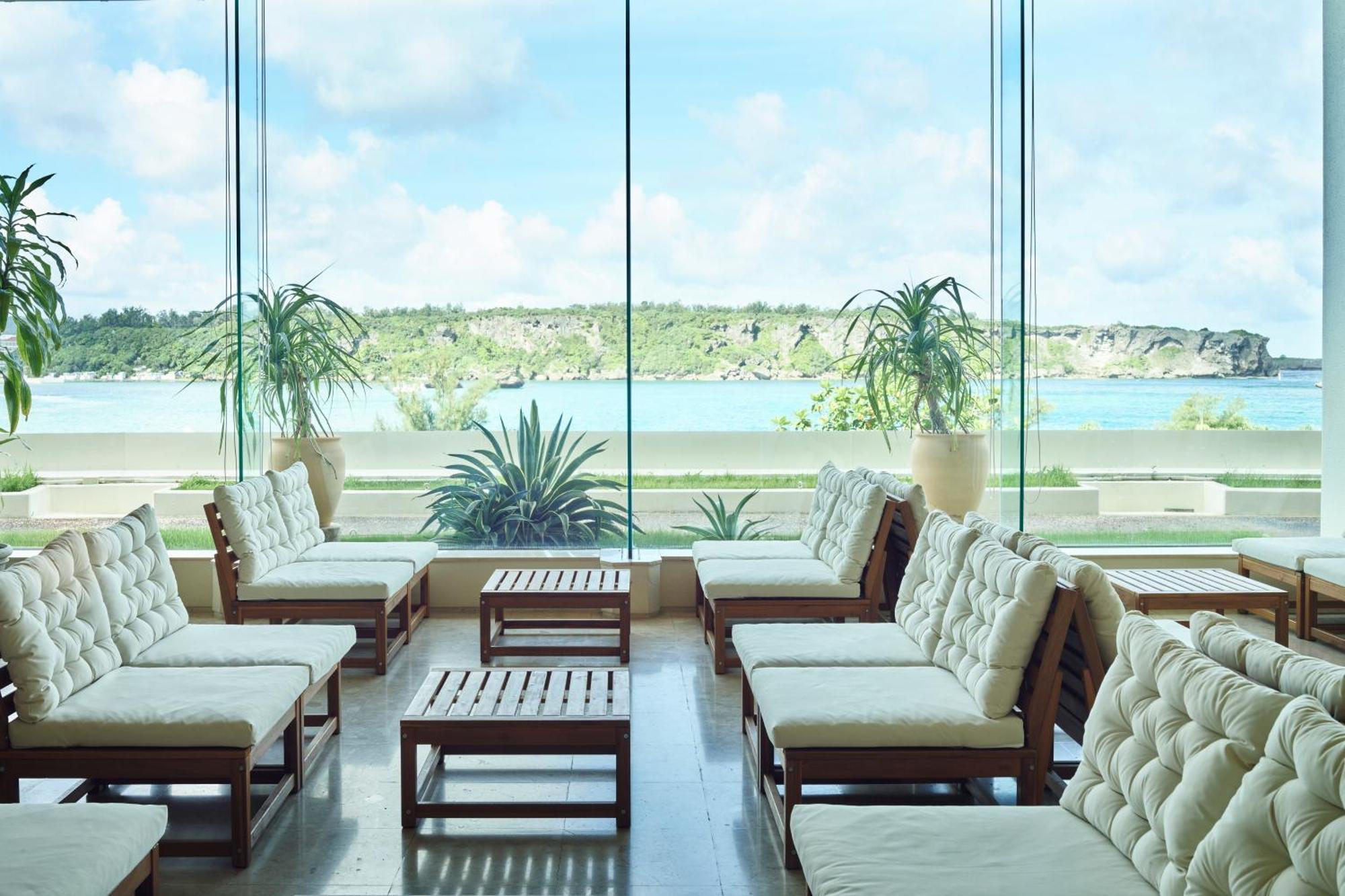 Ana Intercontinental Manza Beach Resort By Ihg Онна Экстерьер фото