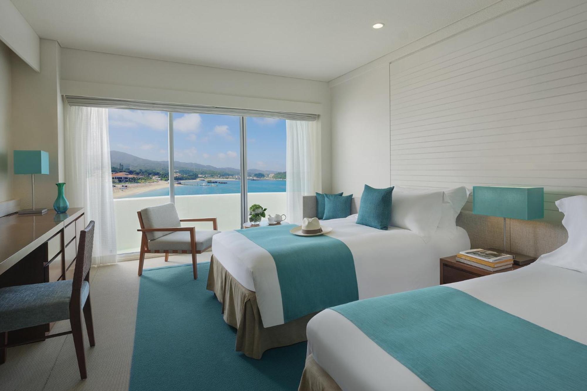 Ana Intercontinental Manza Beach Resort By Ihg Онна Экстерьер фото